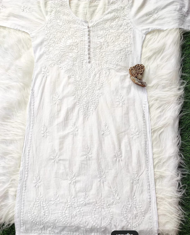 Chikankari Dobby Kurti–Pant Set