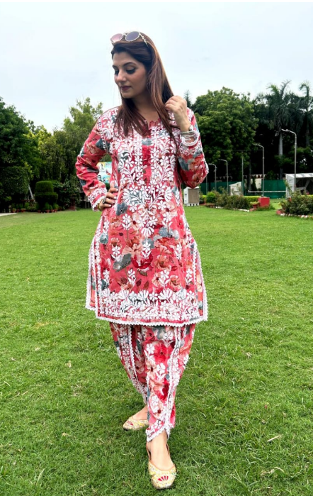 Mul Cotton Tulip Kurti Set – Lightweight & Comfortable