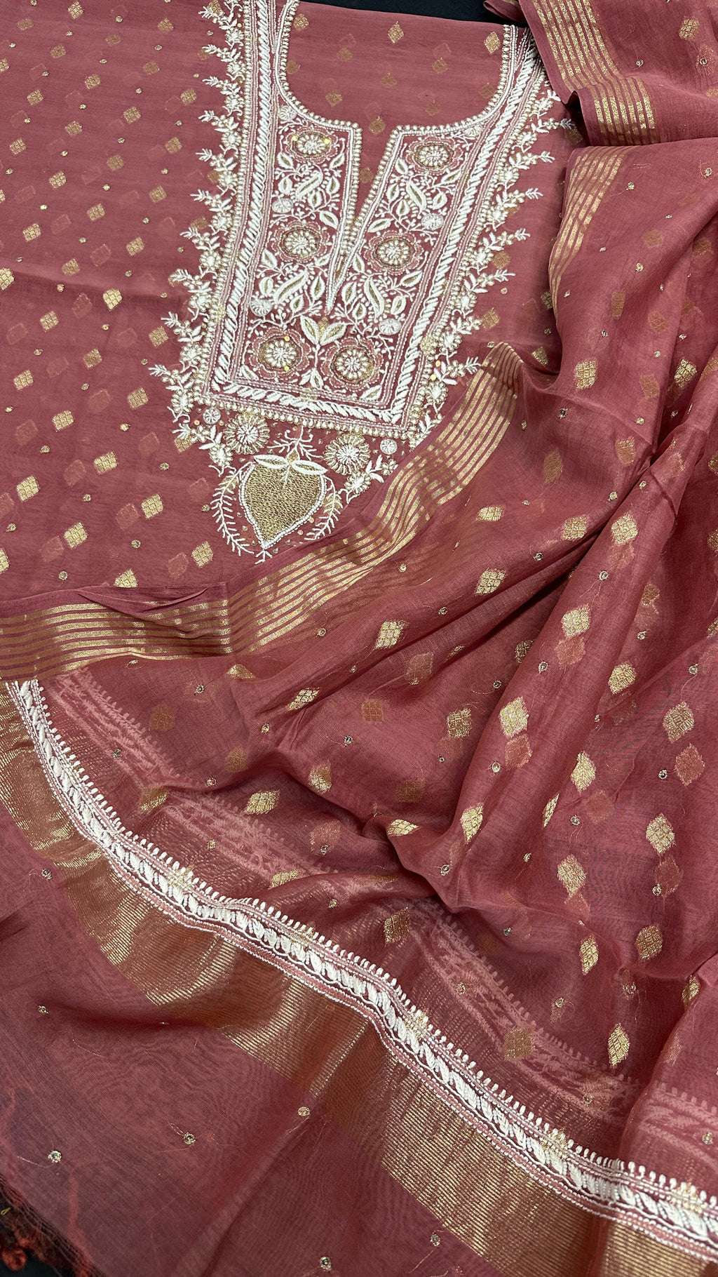 Noori Grace – Banarasi Mul Chanderi Luxe Set