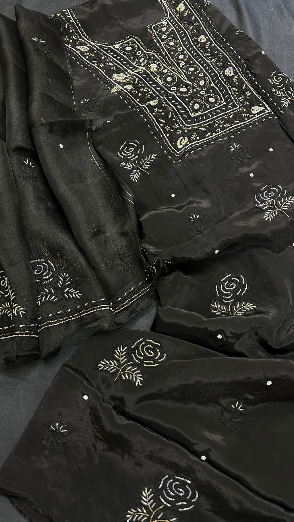 Noor-e-Nazakat Chikankari Crepe Suit Set
