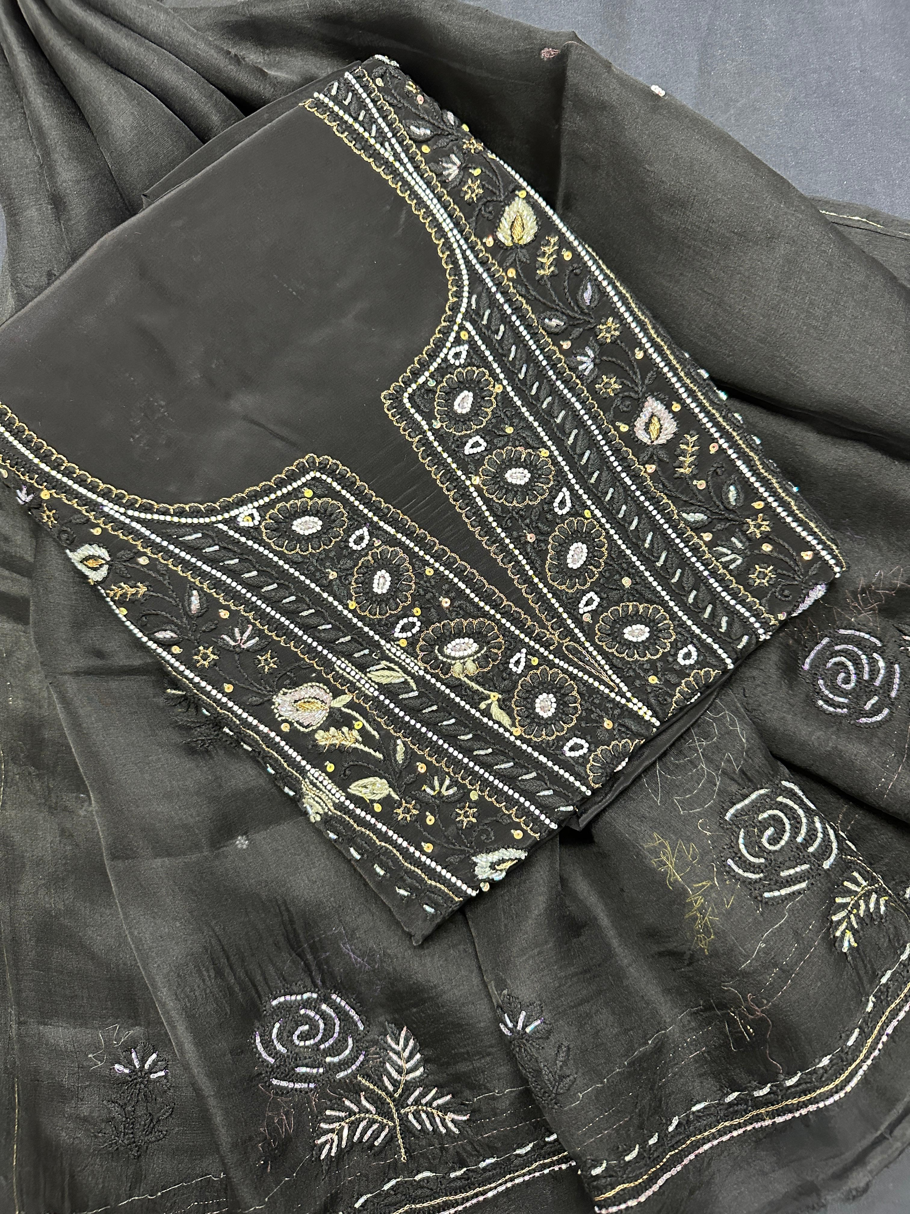 Noor-e-Nazakat Chikankari Crepe Suit Set