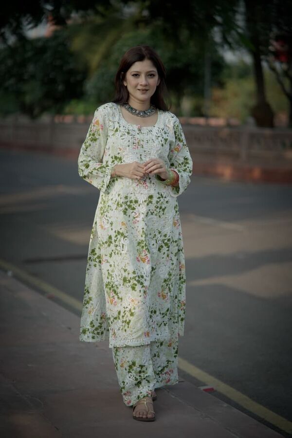 LB-Malmal Co-ord Set (Kurti and Palazzo).